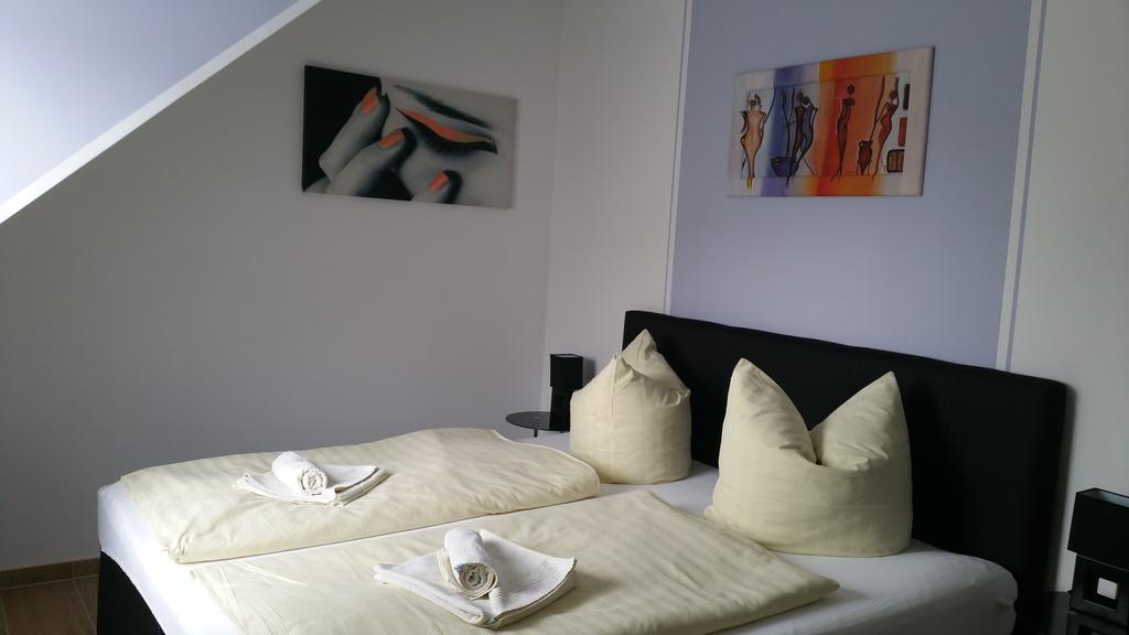 Lucys Haus 1 "Am Peeneblick" Peenemunde Buitenkant foto
