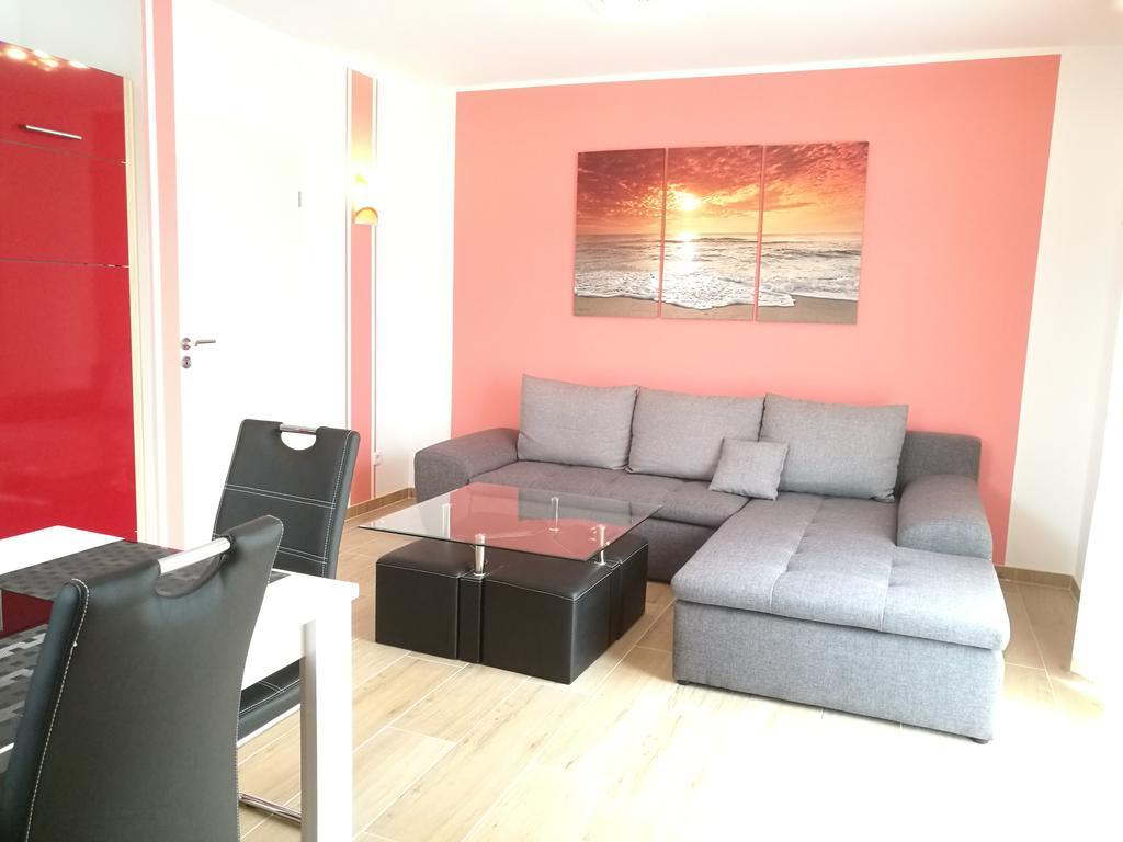 Lucys Haus 1 "Am Peeneblick" Peenemunde Buitenkant foto