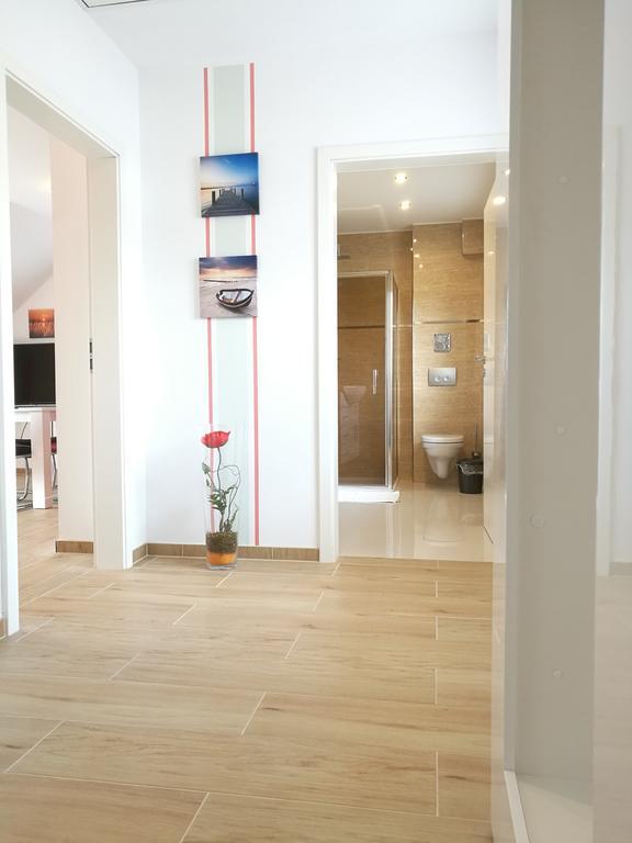 Lucys Haus 1 "Am Peeneblick" Peenemunde Buitenkant foto